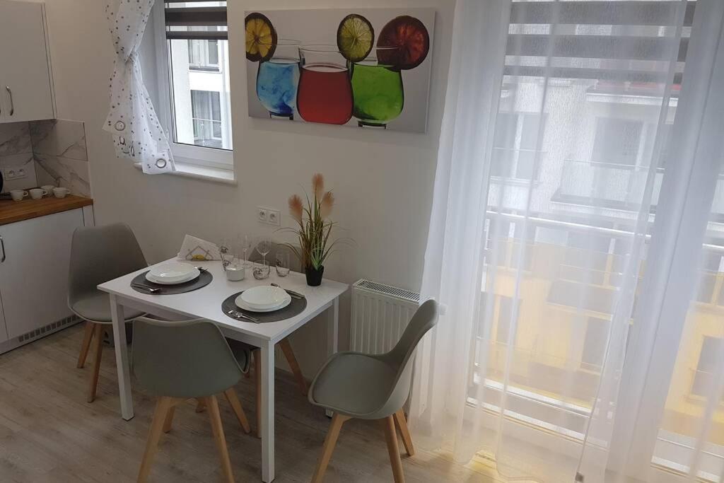 Komfortowy Nowoczesny Apartament Kustronia Z Garazem Balkonem Wanna Bielsko-Biała Esterno foto